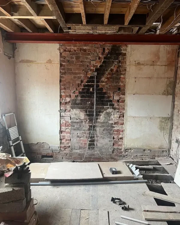 chimney-breast-removal-clean-finish-detail-london-18